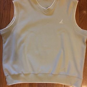 Men’s Nautica sweater vest Large